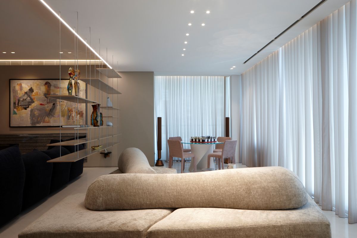 residence on the corniche photograph 16