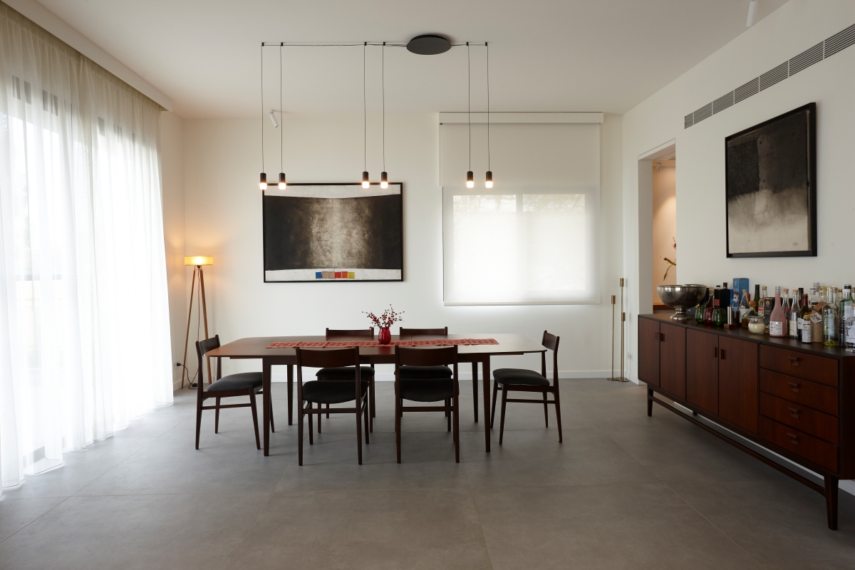 artist house photograph 3