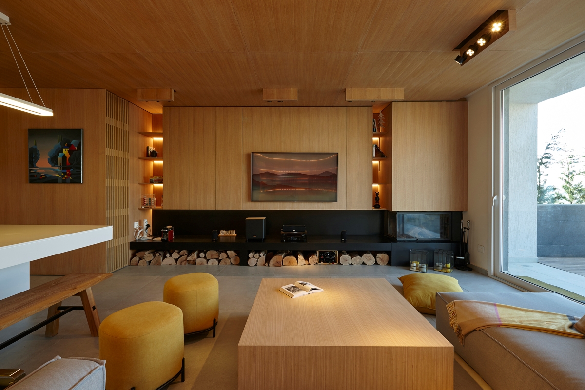 chalet in zaarour photograph 3