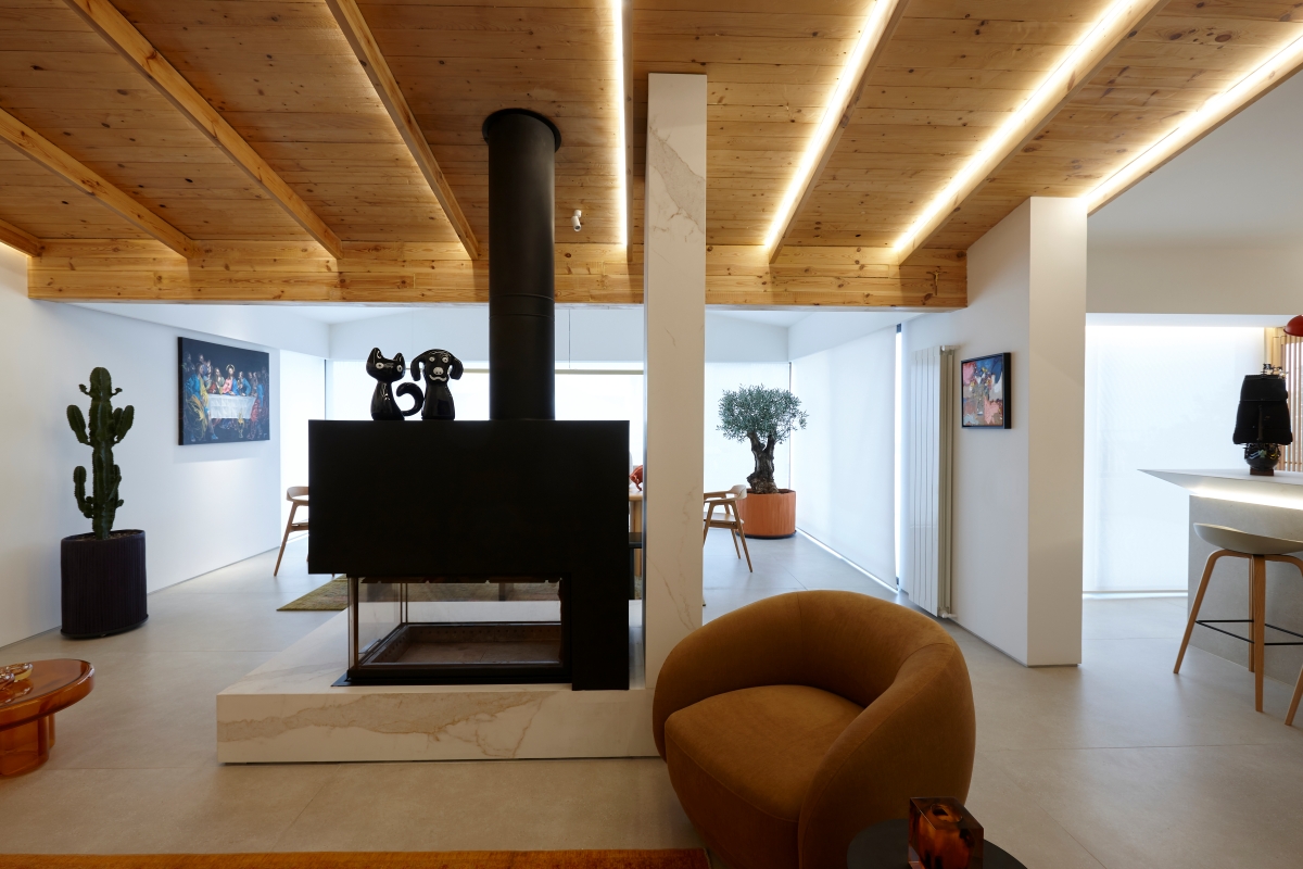 residence in qornet chahwan photograph 1